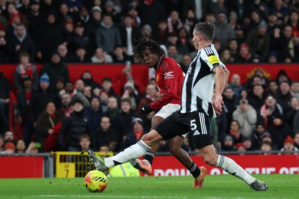 曼聯拆禮物日拆「紐」