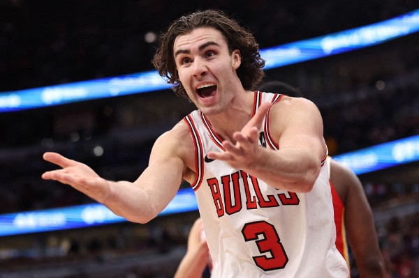 東岸唯一不敗 公牛後MJ時代最強開局