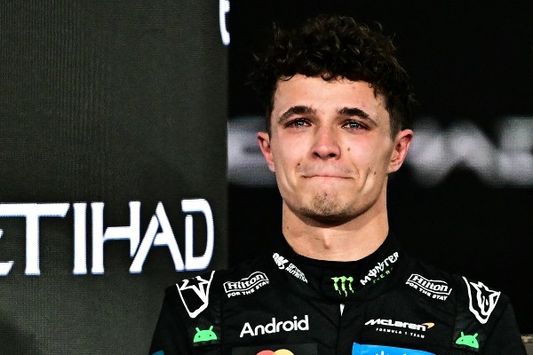 Flying！羅利斯喜極而泣：終於回報麥拿倫