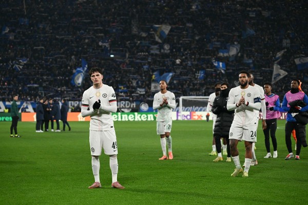 加拿曹不識「大」體慘食回力鏢