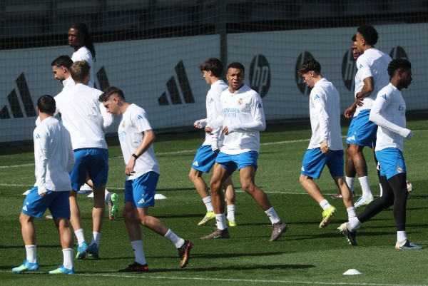 安巴比再戰歐聯 皇馬「MV」組合攻堅