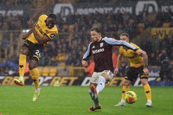 維拉爆冷0：2遭狼噬