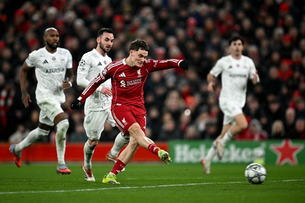 史洛證穫斯可復出捕「狼」