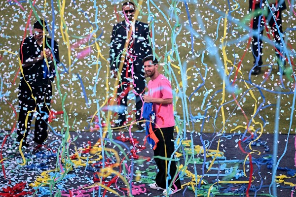 美斯旋風抵達新德里