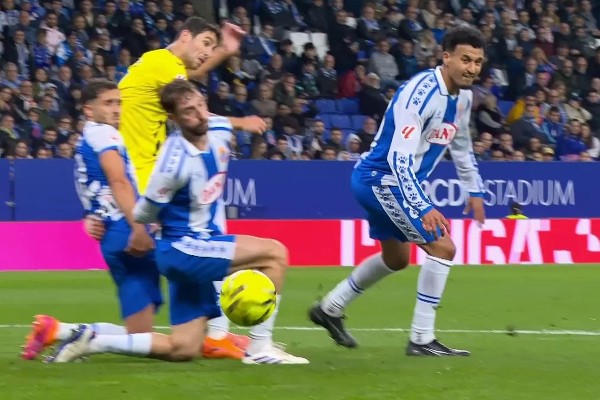 【西甲】愛斯賓奴0：2維拉利爾