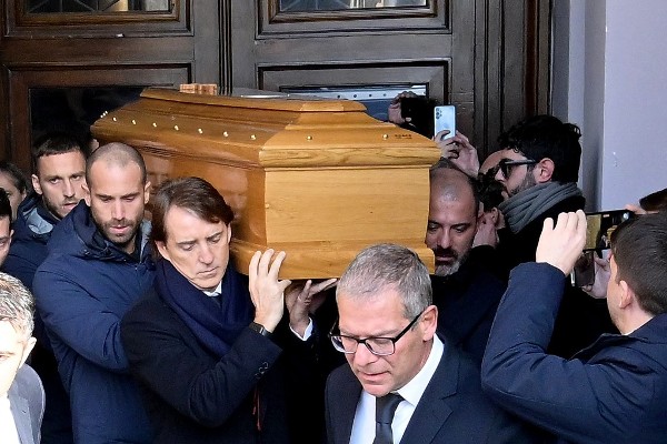 意球壇送別米赫洛域 文仙尼扶靈