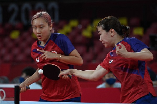 香港女隊晉級乒乓球團體賽8強。©AFP