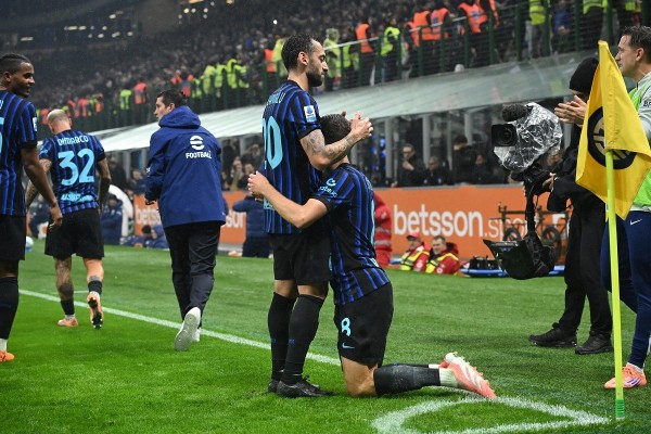 查漢洛路起孖  國際米蘭贈費倫天拿3蛋