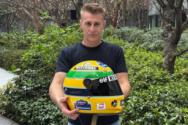 F1車手百萬美元求購冼拿頭盔遭拒