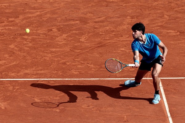 世一爭奪戰！艾卡拿斯決鬥冼拿