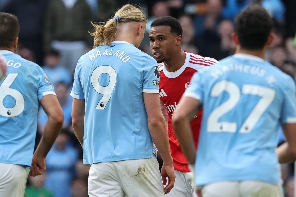 賀蘭遭加比爾撼頭：或者我跌佢就紅