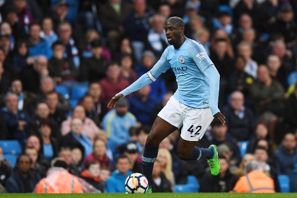 施曼尤著42號同Yaya有關？