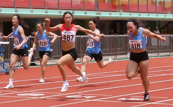 葉景維膺百米飛人 陳佩琦悟休息勝狂操