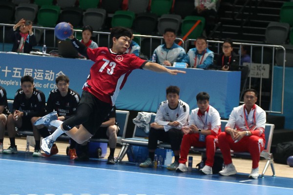 港隊全運手球2分險勝廣東首闖4強