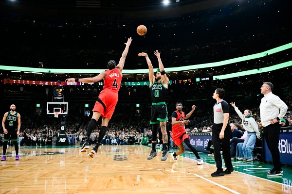 塞爾特人擊退速龍