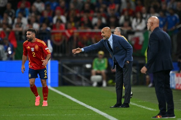 史巴利堤還認為意大利要複製西班牙的踢球方式。©AFP