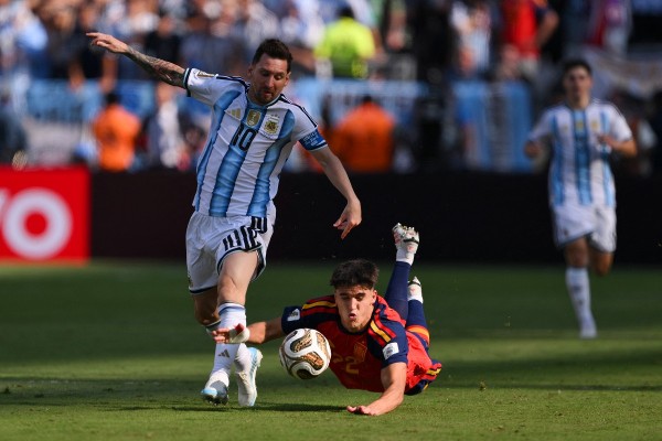 反駁變賣足球 FIFA決推售股權諮詢