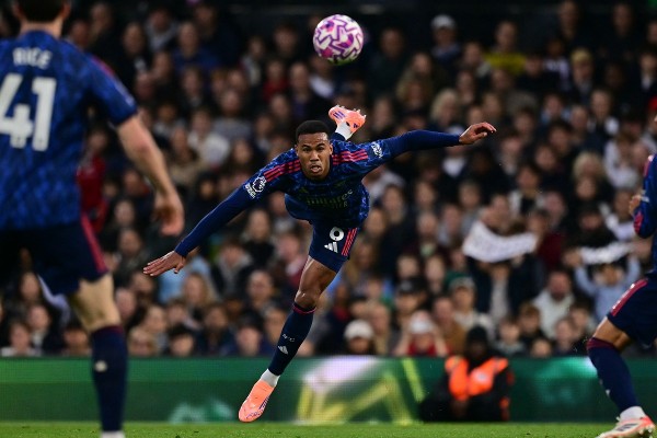 加比爾睇老竇踢波都火起？