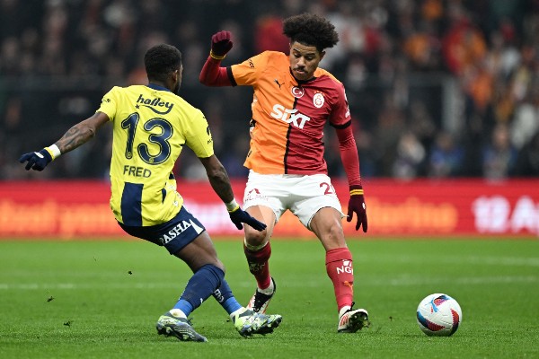 首度入選森巴兵團 沙拉盼名「利」雙收