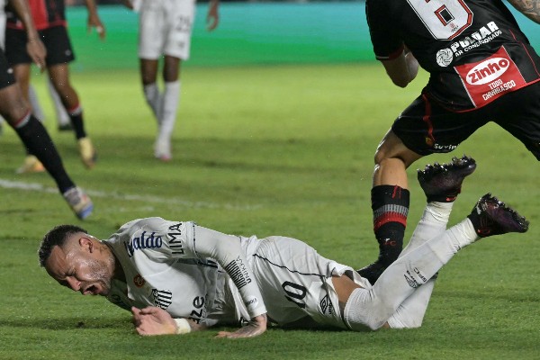 尼馬再傷料年內復出無望