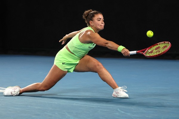 柏奧莉妮AO再過關入第3圈