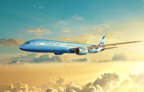 阿提哈德航空推出曼城波音787夢幻客機。