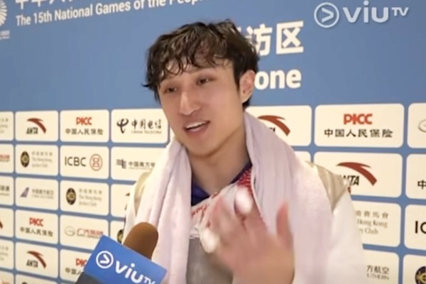 蔡俊彥自言表現欠佳。電視畫面