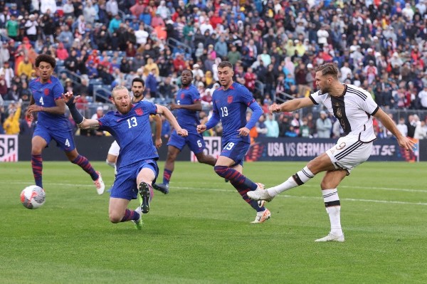 德國世盃前搵美國拍跳