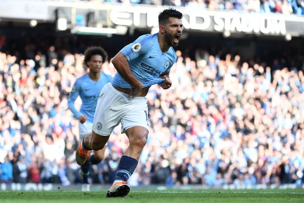 阿古路在下半場建功。©AFP