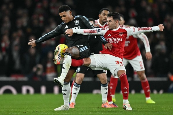 攞「A」！阿仙奴炒維拉四個一皮