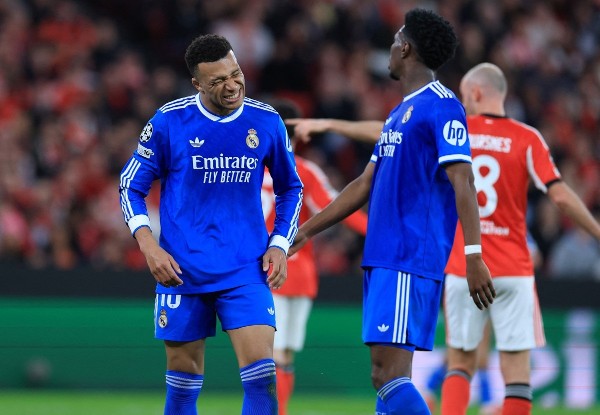 安巴比返巴黎療傷無需動刀