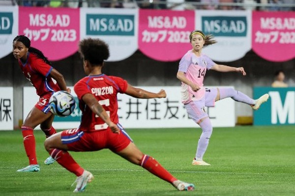 長谷川唯效力曼城。©AFP