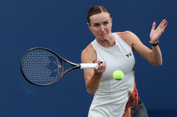 絲維度蓮娜驚險反勝，成為烏克蘭晉級功臣。©AFP
