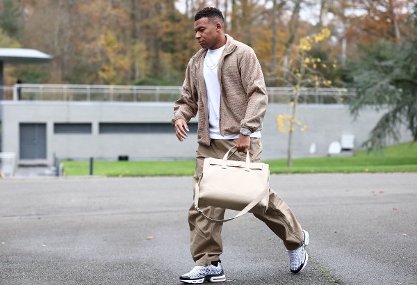 安巴比索賠案開審 遭PSG反控違約