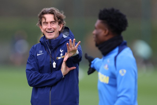 法蘭盼熱刺聖後成長