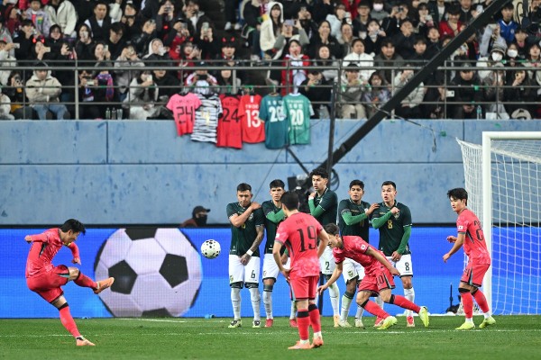 日韓友賽齊勝 孫興慜罰球破門