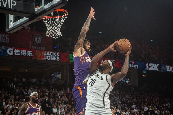 NBA中國賽第2戰 籃網末段射爆太陽