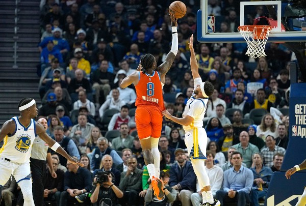 亞歷山大38分 雷霆有驚無險收服勇士