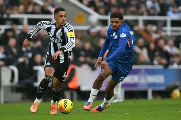 積及藍斯回勇獲讚「達精英水平」