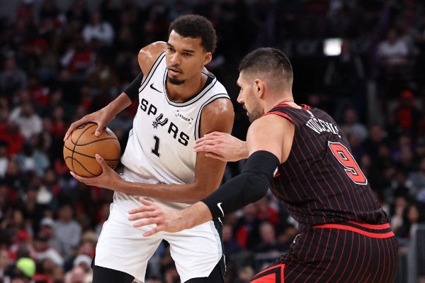 「斑馬」缺席NBA盃8強對湖人。©AFP