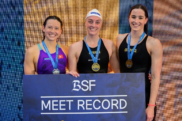 何詩蓓挪威泳賽2金1銀謝幕