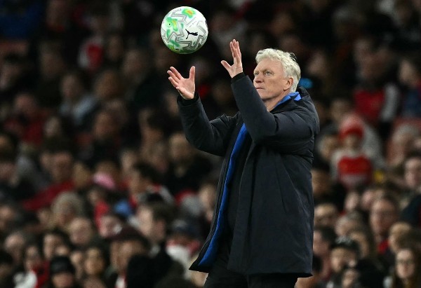 莫耶斯願同愛華頓續約