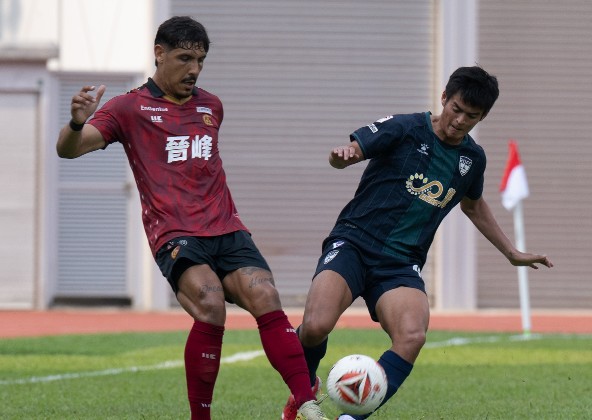 十人九龍城2：1挫東區