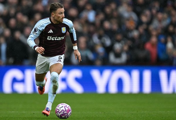 焚「城」續約 周末頭條又畀「cash」？