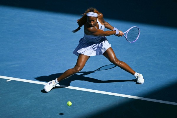 嘉奧芙及時修正 連續3屆入澳網8強