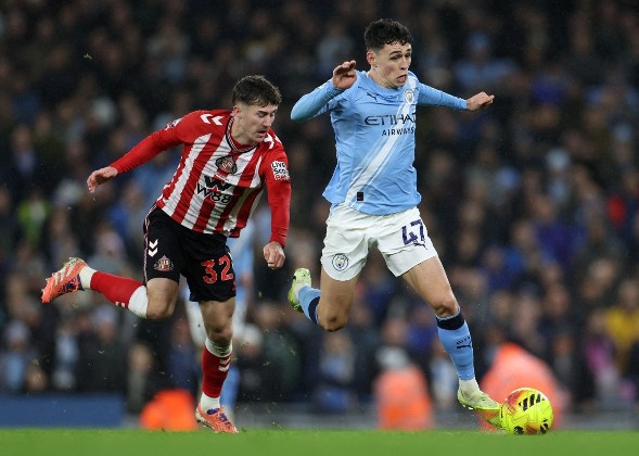 曼城派黑貓3蛋 僅落後阿仙奴兩分