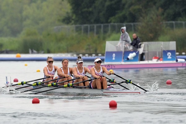 戴爾曼（左二）是美國女子四人雙槳選手。©AFP