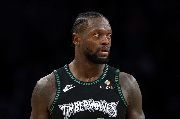 齊休主力 木狼挫勇士止5連敗