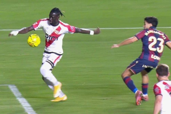 【西甲】華歷簡奴1：1利雲特