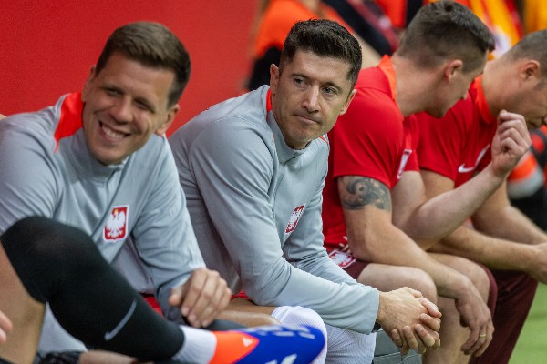 施贊斯尼被羅拔仔笑太肥？